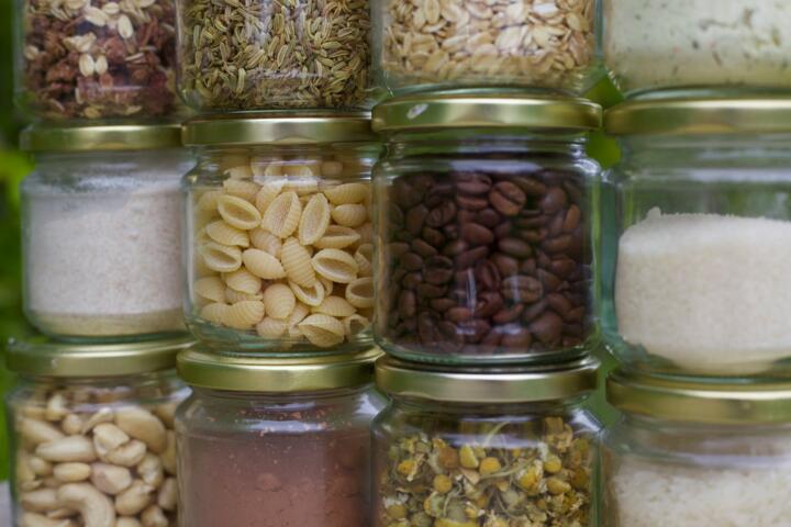 Bulk Buying and Food Preservation: Saving Money on Groceries