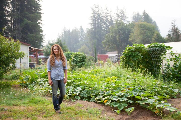 What is Homesteading and Self-Sufficiency