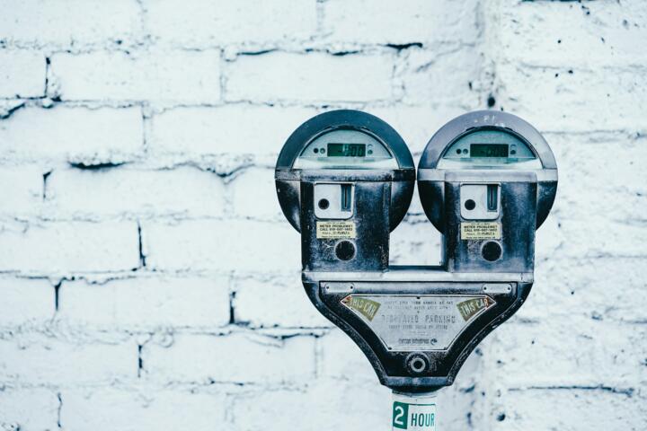 The Economics of Net Metering vs. Total Grid Independence